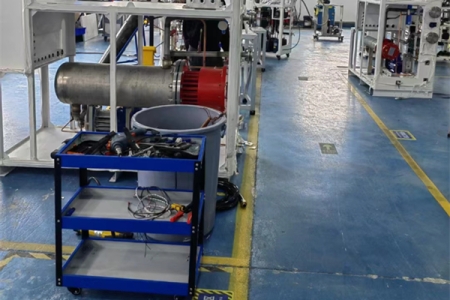 廠家選擇低溫冷凍機時不能過于注重外形！