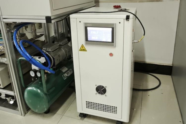 操作自動控溫加熱設備時，應遵循這些事項！