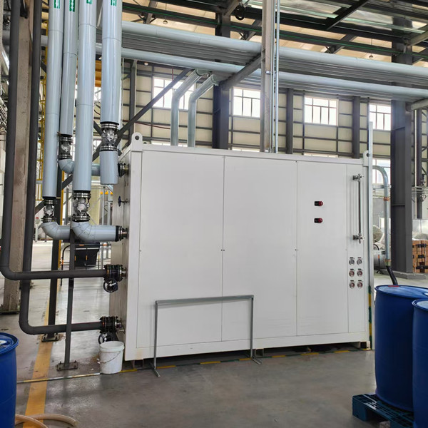 新芝阿弗斯防爆一拖二溫控系統設備實拍圖2